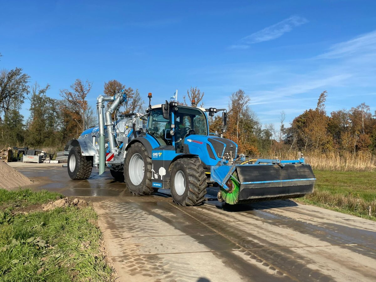 Hue-trac aan het werk